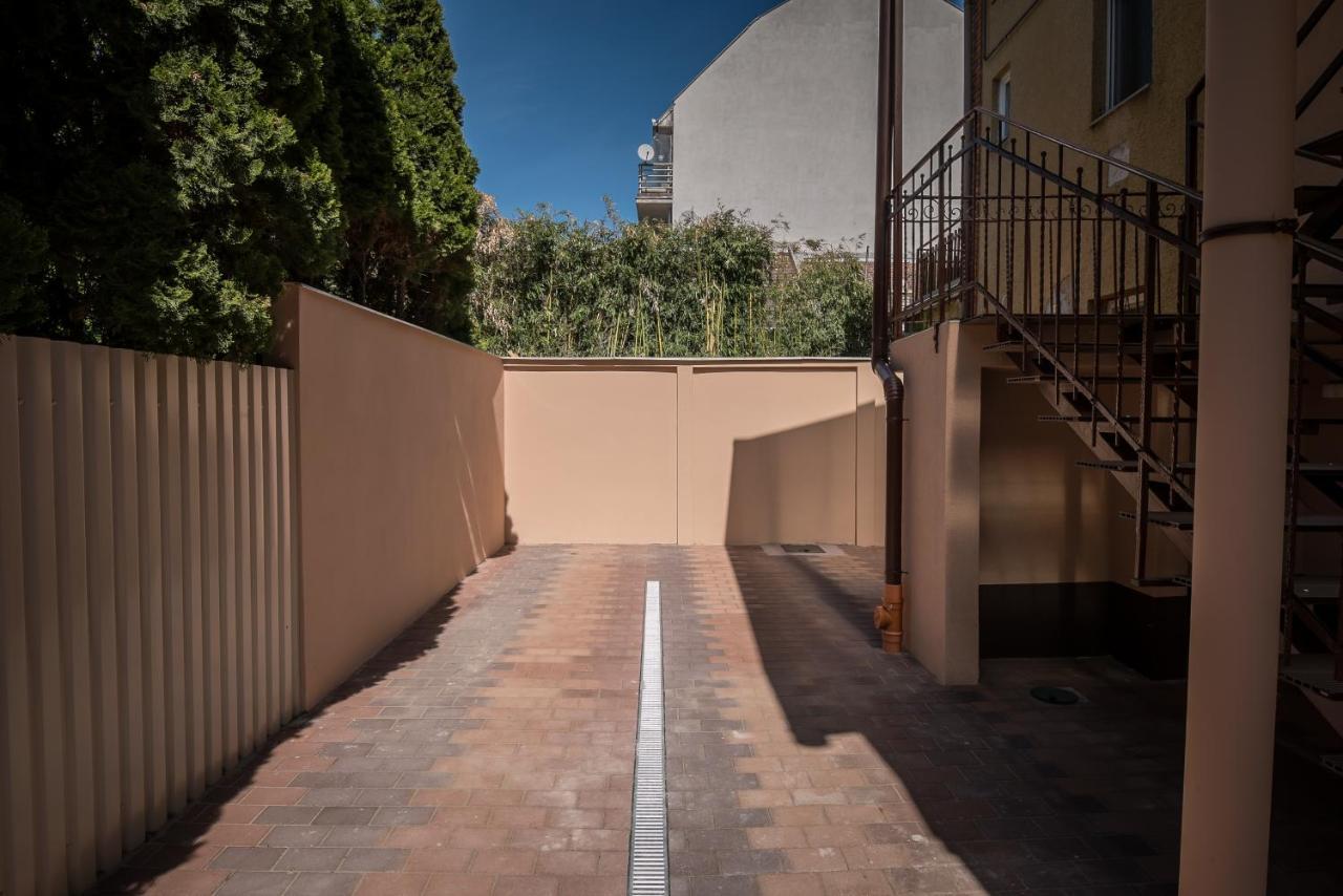Mokka Apartman Szeged Bagian luar foto