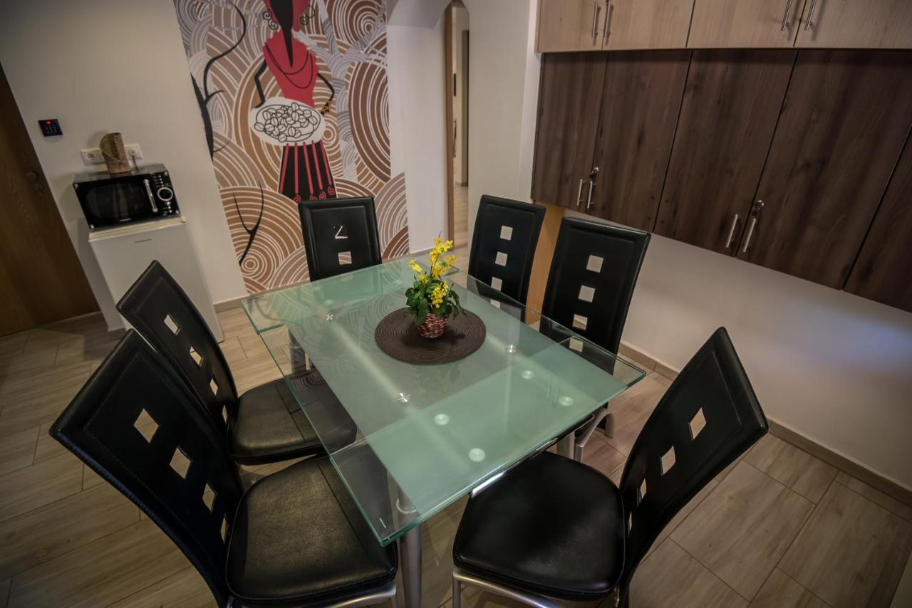 Mokka Apartman Szeged Bagian luar foto