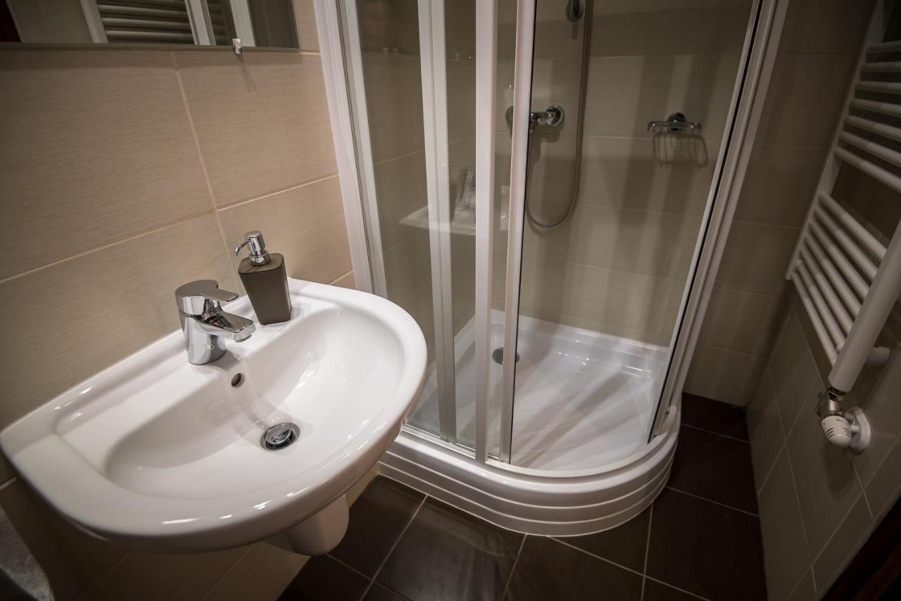 Mokka Apartman Szeged Bagian luar foto