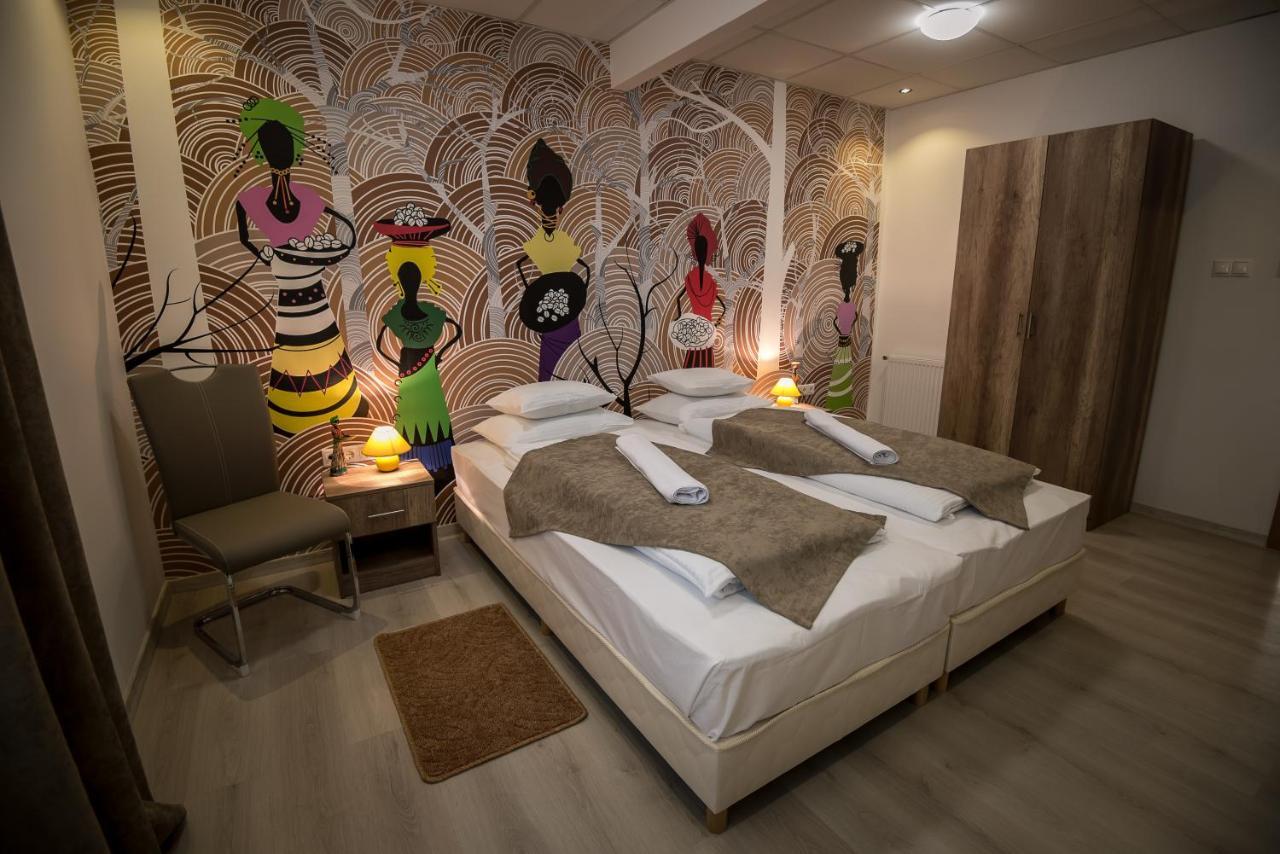 Mokka Apartman Szeged Bagian luar foto