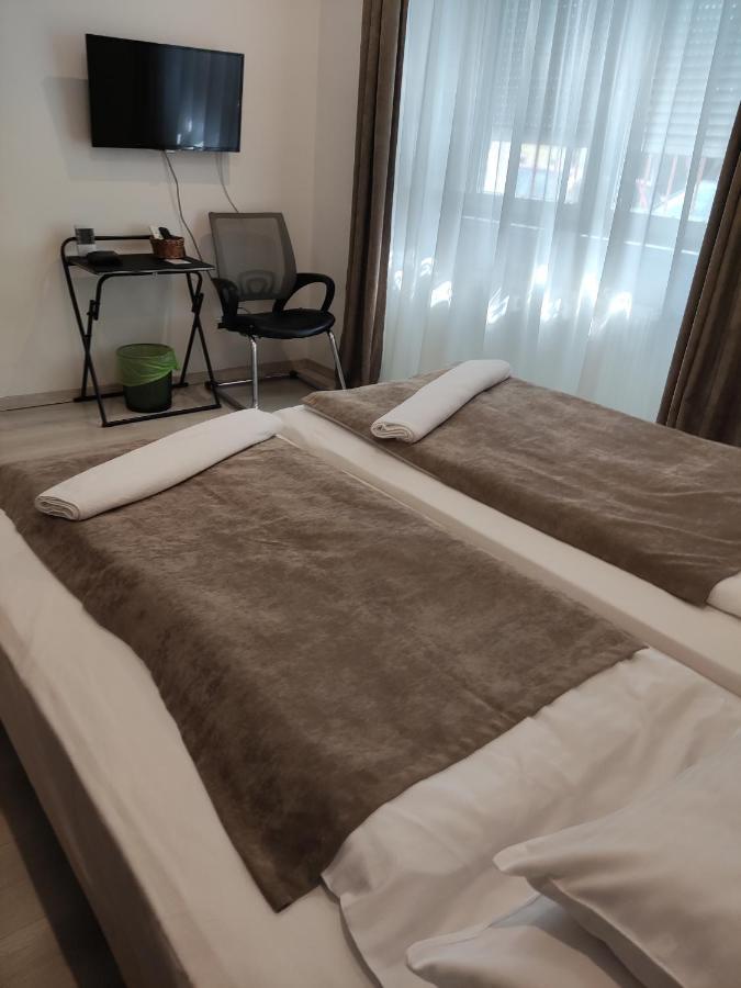 Mokka Apartman Szeged Bagian luar foto