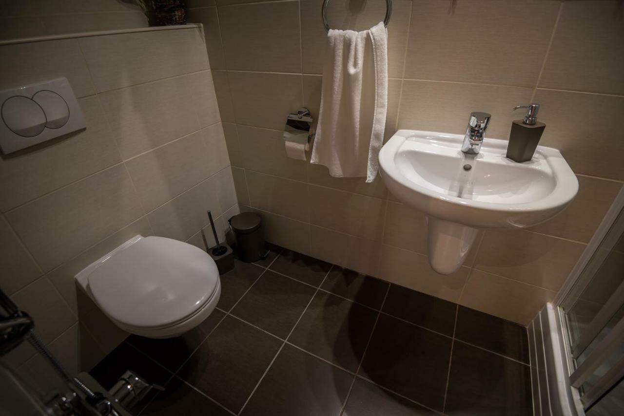 Mokka Apartman Szeged Bagian luar foto